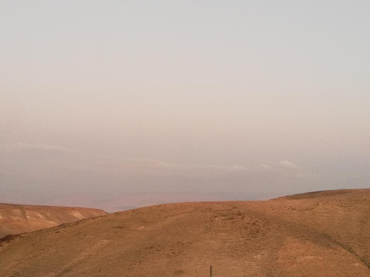 Desert Sunrise Arad Hotel Bagian luar foto